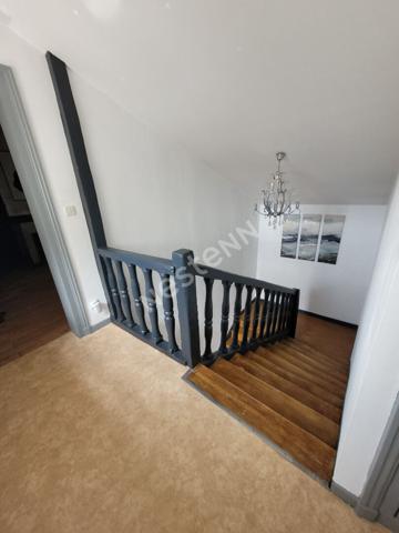 Maison rénovée + Local commercial libre