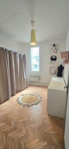 Maison rénovée + Local commercial libre