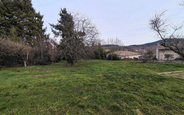 Terrain à vendre    Alboussière