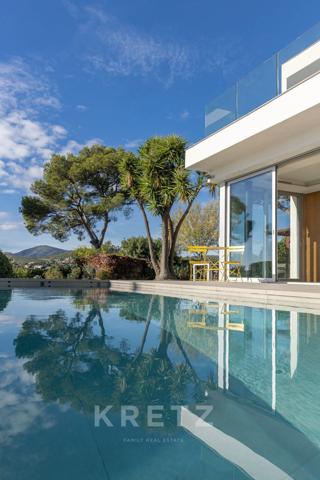 Maison contemporaine avec vue d'exception