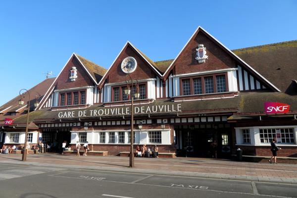 La station balnéaire Normande Deauville (14800)