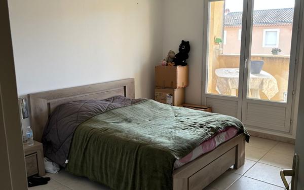 Appartement à louer    4 pièces •  Saint-Paul-Trois-Châteaux