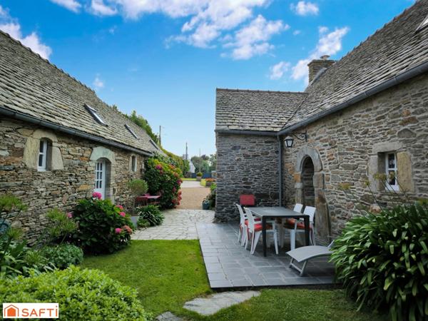 3 PENTY EN PIERRE A 1 KM DE LA MER