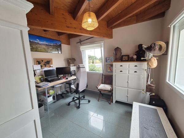 Maison 7 pièce(s) 4 chambre(s) 230 m²