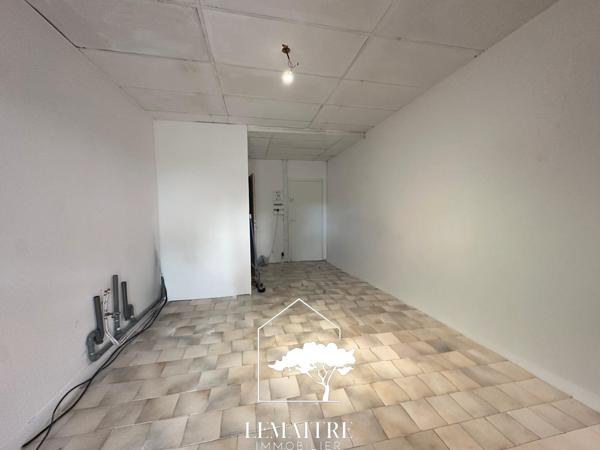 MUR LOCAL COMMERCIAL LA PALMYRE