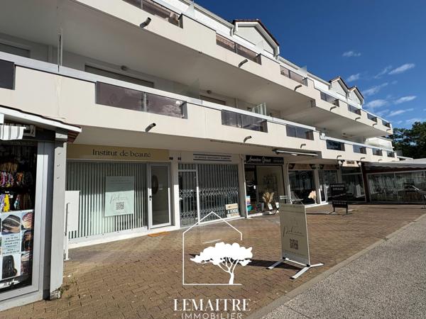 MUR LOCAL COMMERCIAL LA PALMYRE