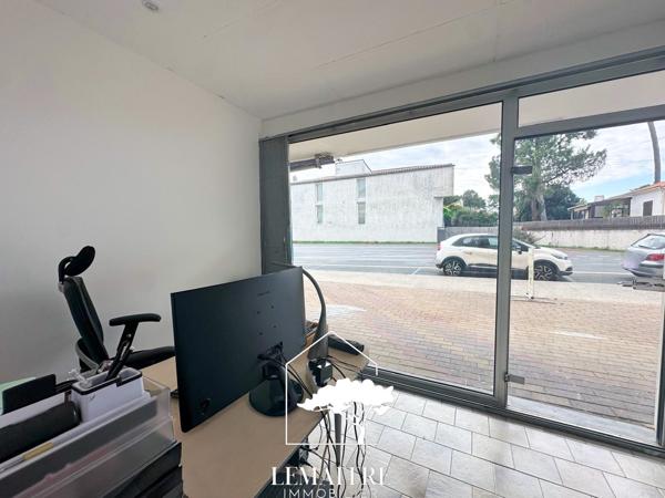 MUR LOCAL COMMERCIAL LA PALMYRE