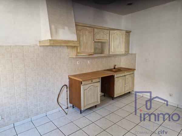 Maison 3 pièces                                        - 42680 Saint-Marcellin-en-Forez Réf : 2856-CIFVFOREZVELAY