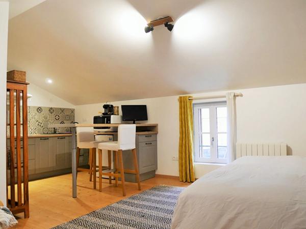 Longère restaurée+ grange aménagée ,  Saint hilaire la palud