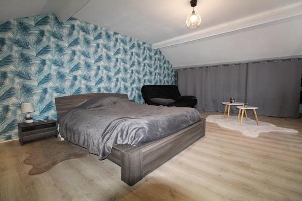 Maison rénovée, prête à vous accueillir !