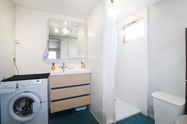 Maison rénovée, prête à vous accueillir !