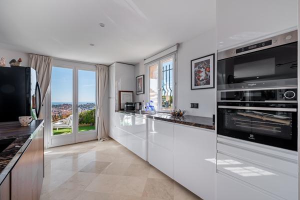 Maison 4 pièces - 130 m² Exclusivité efficity