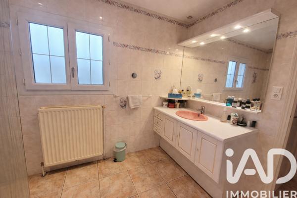 Maison à vendre 5 pièces 125 m² Villerest