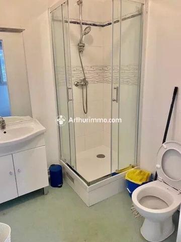 Location Studio 1 pièces 18 m2 à Corbeil-Essonnes