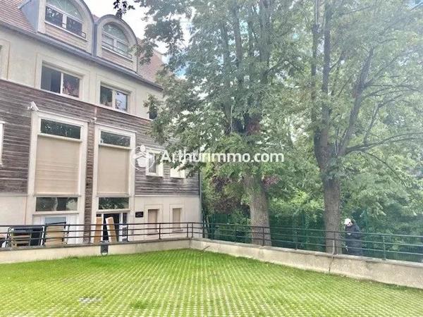 Location Studio 1 pièces 18 m2 à Corbeil-Essonnes
