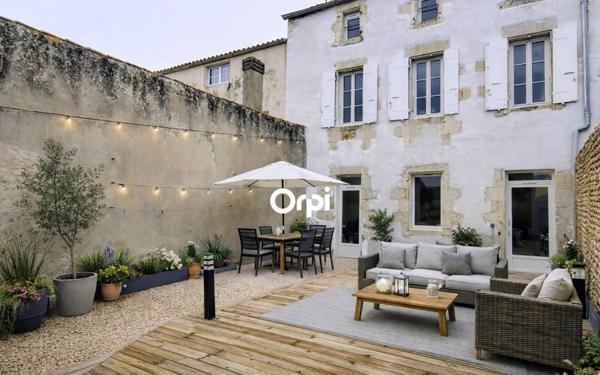 Maison à vendre    8 pièces • 170 m2 Marennes