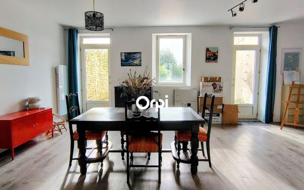 Maison à vendre    8 pièces • 170 m2 Marennes