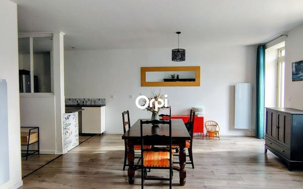 Maison à vendre    8 pièces • 170 m2 Marennes