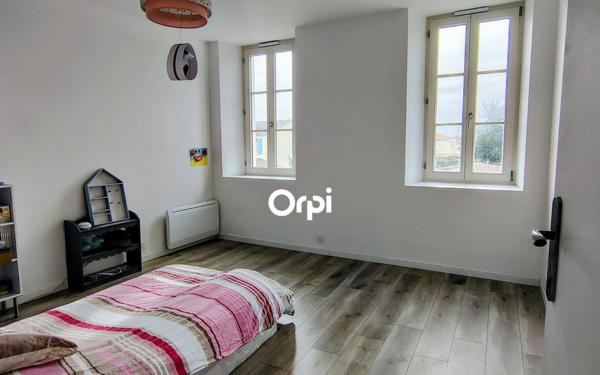 Maison à vendre    8 pièces • 170 m2 Marennes