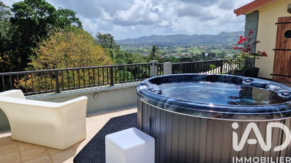 Appartement à vendre 4 pièces 93 m² Le Lamentin