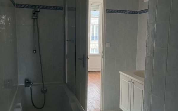 Maison à louer    4 pièces •  Mamers