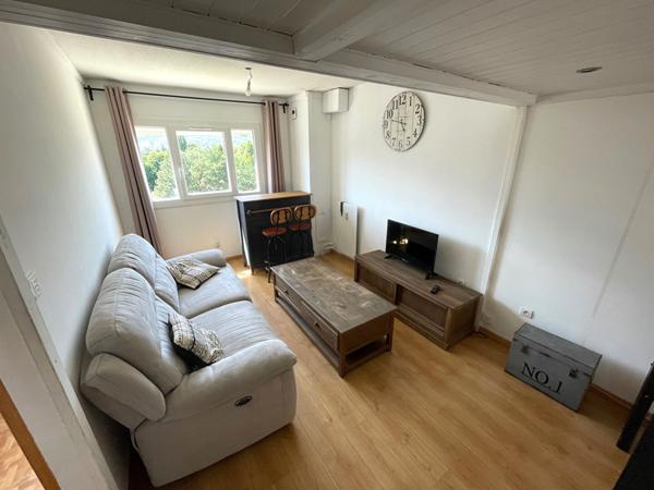 Appartement de 5 pièces (102 m²) à louer à ECHIROLLES