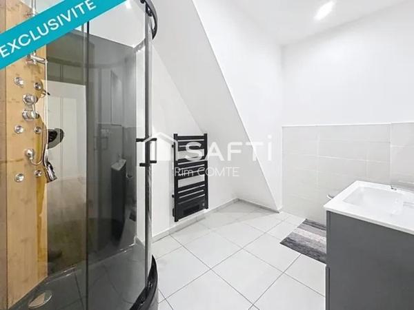 Maison de charme rénovée avec dépendance – Sarras!!