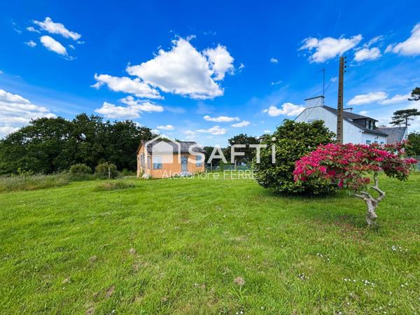 TERRAIN CONSTRUCTIBLE KERFANY LES PINS !