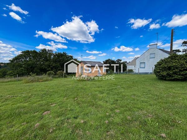 TERRAIN CONSTRUCTIBLE KERFANY LES PINS !