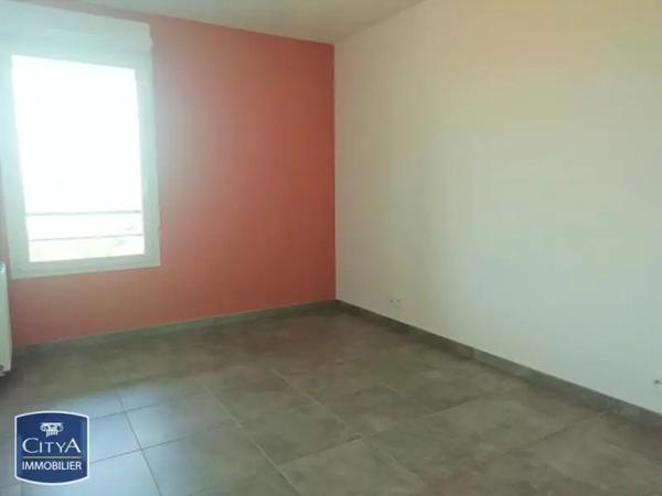 Appartement à louer 3 pièces 63.59m² Istres (13800)