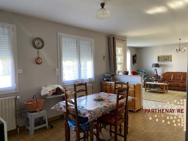 Bien situé dans quartier calme à CHATILLON-SUR-THOUET