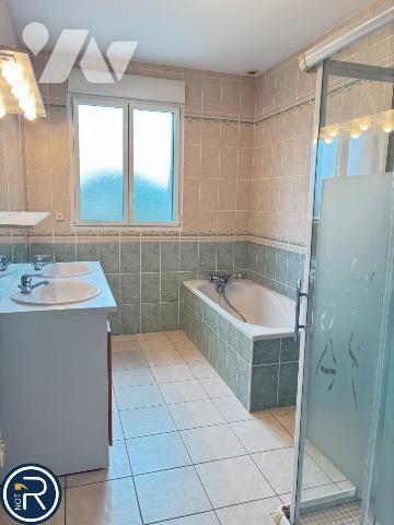 ARGENTRE - Pavillon de 134 m²