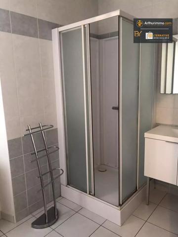 Location Maison 4 pièces 81 m2 à Bais