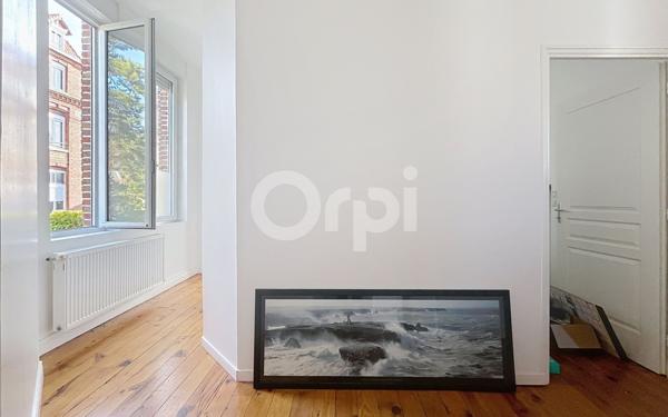 Appartement à vendre    6 pièces • 181,68 m2 Amiens