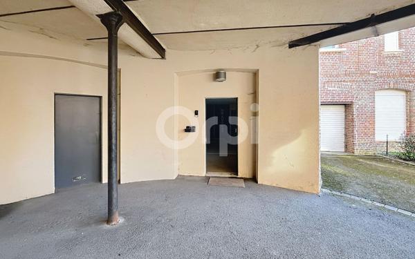 Appartement à vendre    6 pièces • 181,68 m2 Amiens
