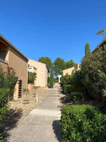 Appartement à vendre 2 pièces SAUMANE DE VAUCLUSE (84)