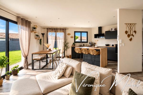 SECTEUR CADILLAC - MAISON CONTEMPORAINE DE 2022 -