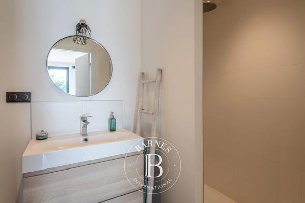 Lyon 3ème, Maison 4 Chambres -  220 m² à vendre