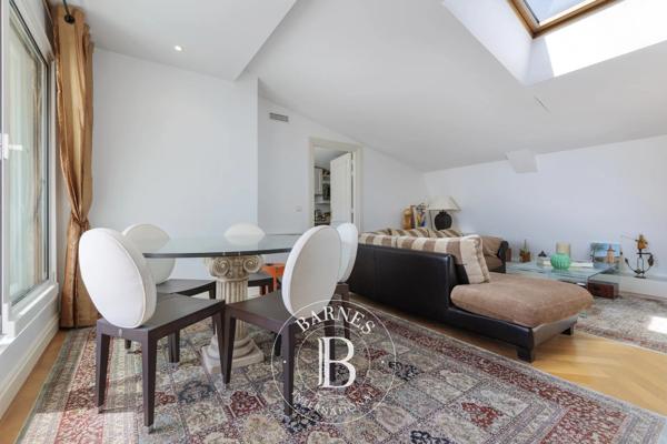 Paris 8ème, Appartement 1 Chambre -  54 m² à vendre
