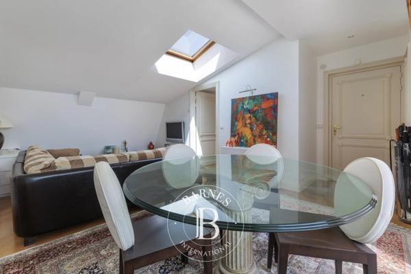 Paris 8ème, Appartement 1 Chambre -  54 m² à vendre