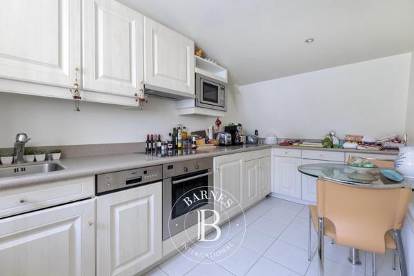 Paris 8ème, Appartement 1 Chambre -  54 m² à vendre