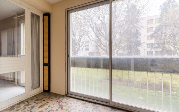 Appartement à vendre    4 pièces • 71 m2 Vénissieux