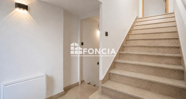 À vendre Maison 4 pièces 142 m² - Nîmes 30000