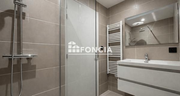 À vendre Maison 4 pièces 142 m² - Nîmes 30000