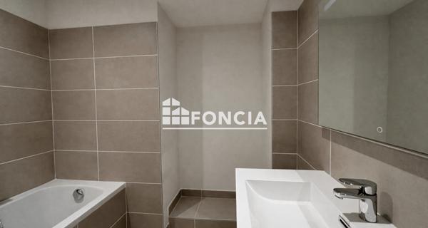 À vendre Maison 4 pièces 142 m² - Nîmes 30000