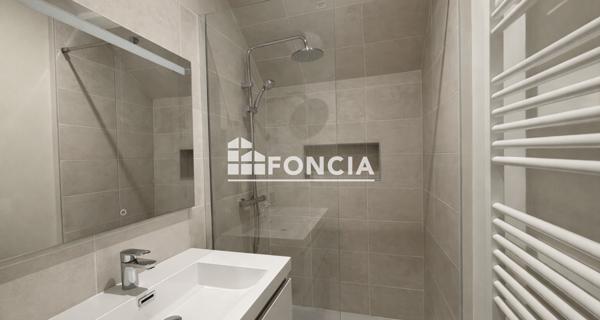 À vendre Maison 4 pièces 142 m² - Nîmes 30000