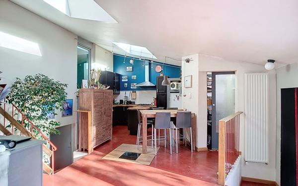 Maison à vendre    7 pièces • 178 m2 Rezé