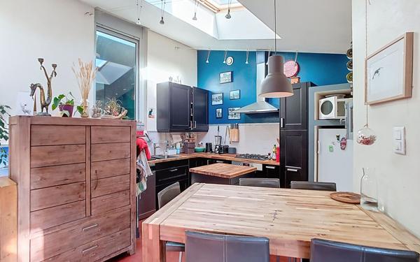 Maison à vendre    7 pièces • 178 m2 Rezé