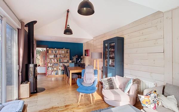 Maison à vendre    7 pièces • 178 m2 Rezé