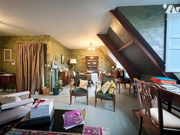 Appartement T3 - 78m² - Dernier étage avec ascenseur - Cave - Parking - LA DOUTRE